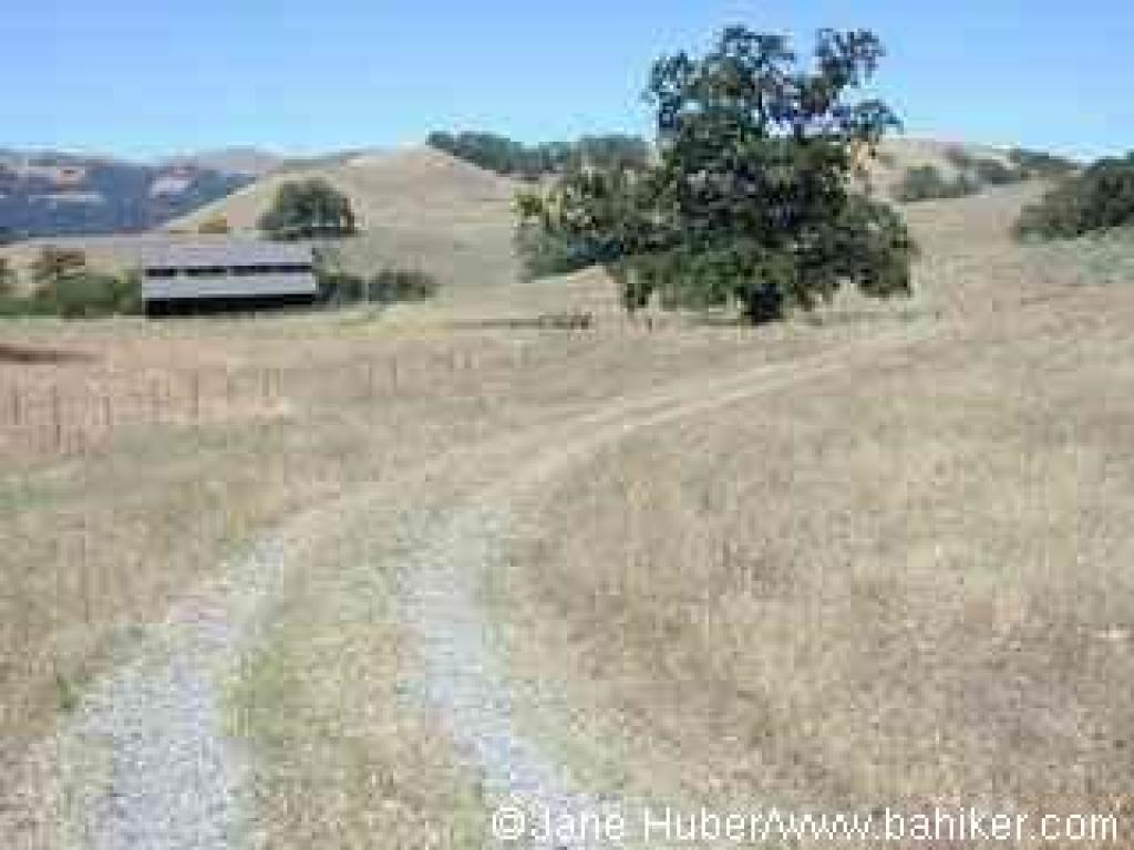 Cave Rocks Road