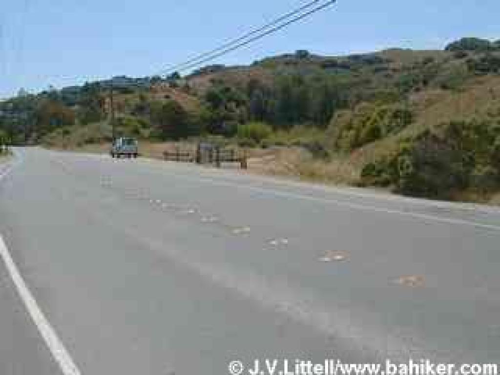 Trailhead on Paradise Drive