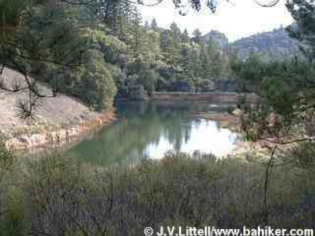 Photo of Horseshoe Lake