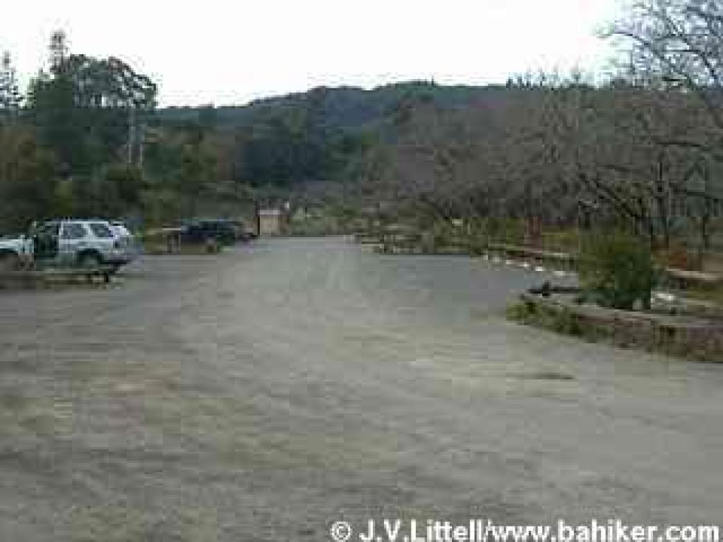 Photo of the start of the featured hike